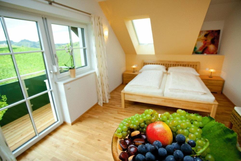 Toso Genussreich Hotell Leutschach Eksteriør bilde